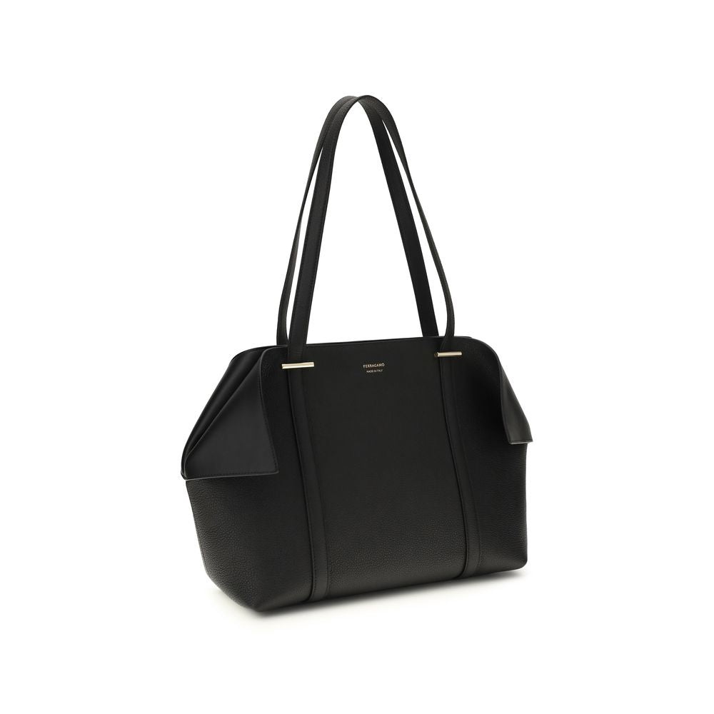 Ferragamo Black Calf Leather Bos Taurus Shoulder Bag