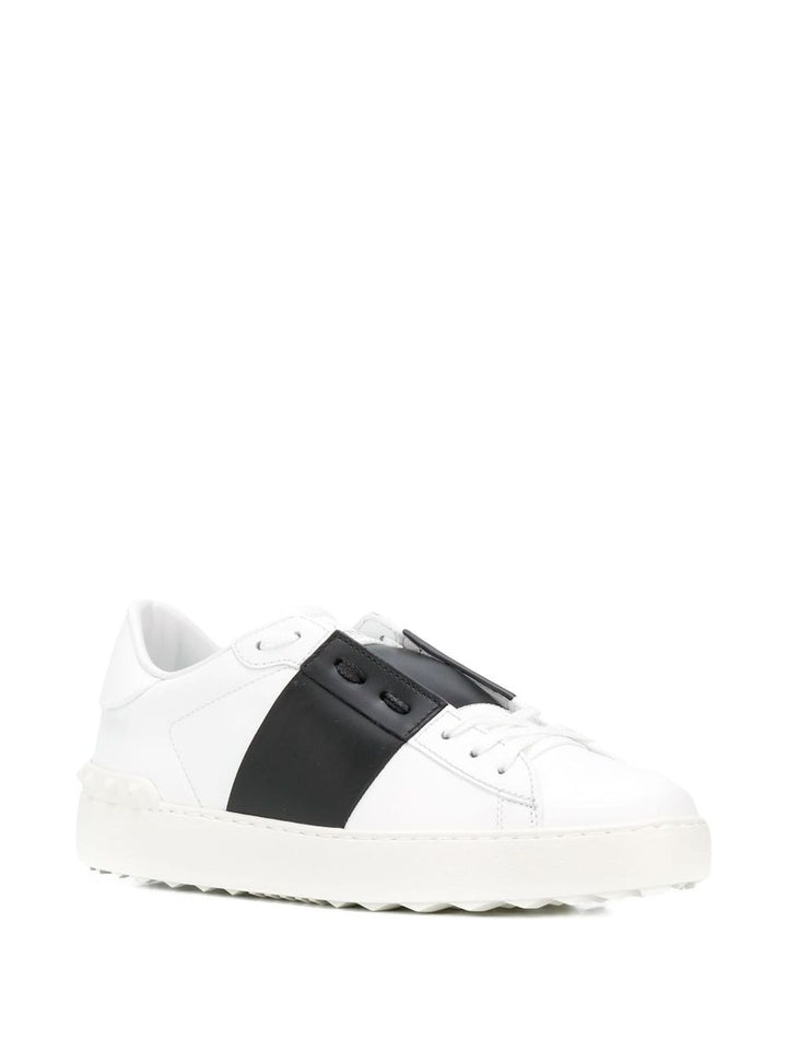 Valentino Garavani Sneakers Black