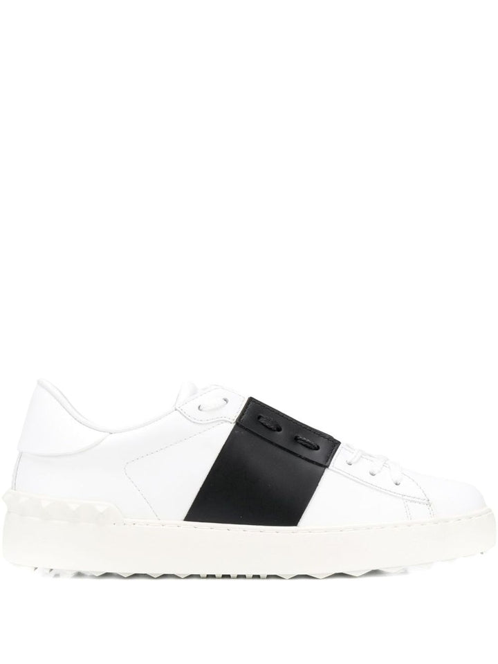 Valentino Garavani Sneakers Black
