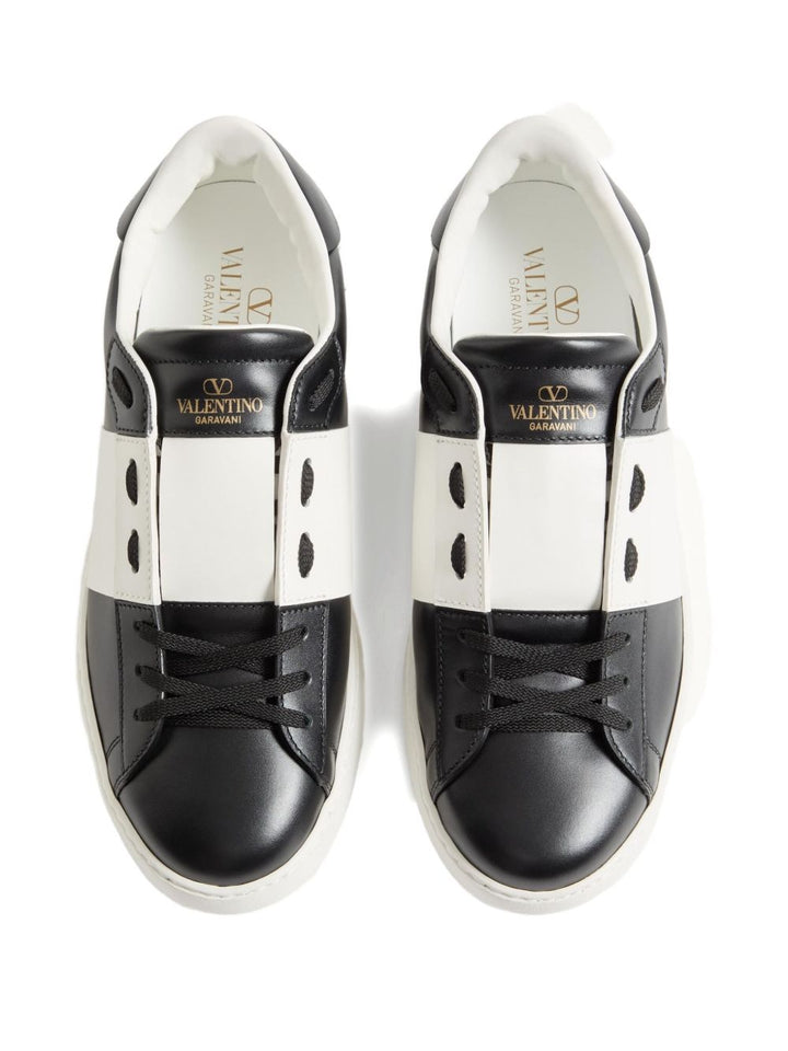 Valentino Garavani Sneakers Black