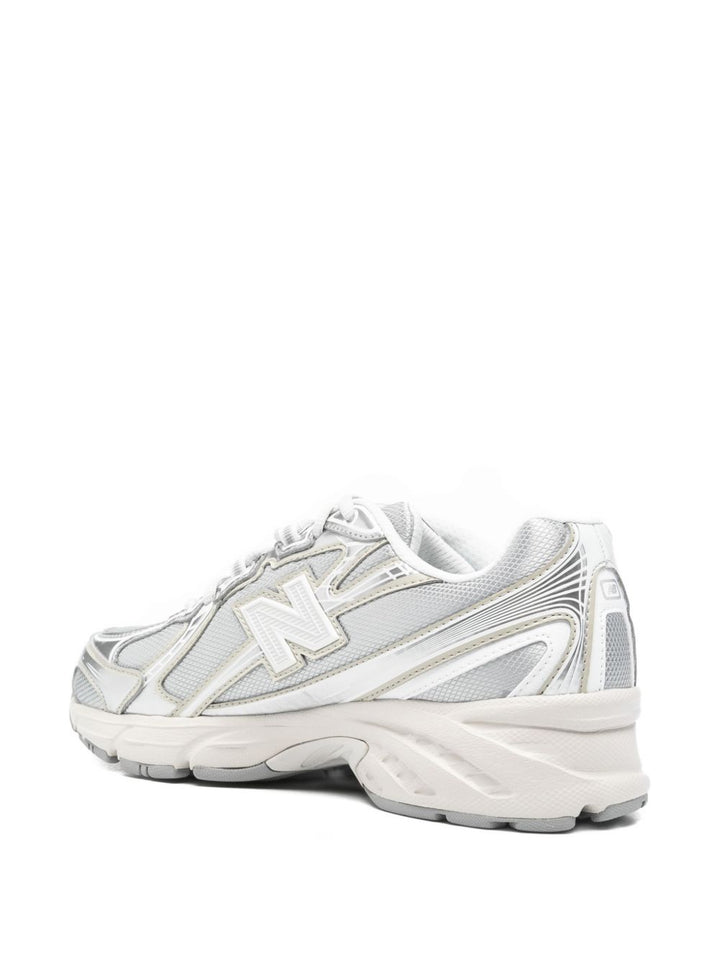 New Balance Sneakers Silver