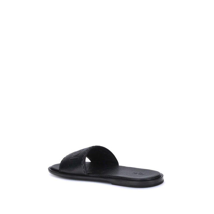 Fendi Black Calf Leather Bos Taurus Flat Sandals