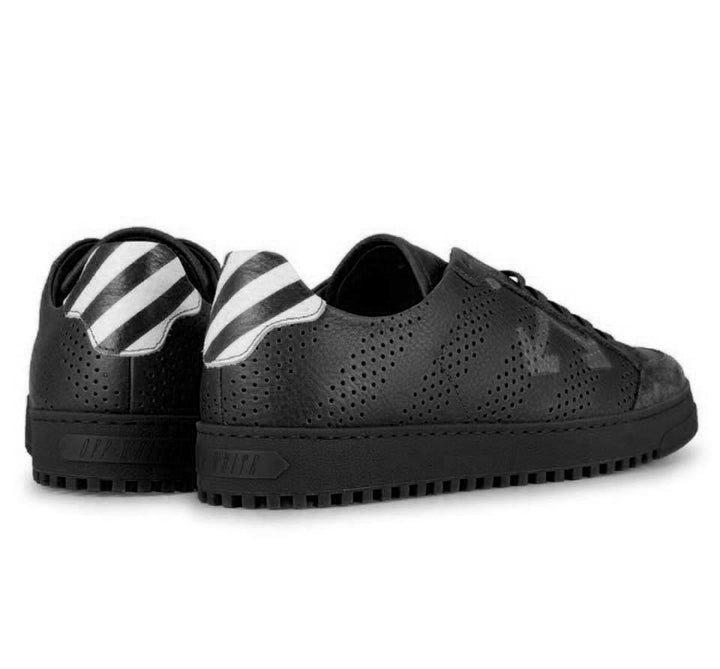 Off-White Chic Black Leather Low-Top Sneakers